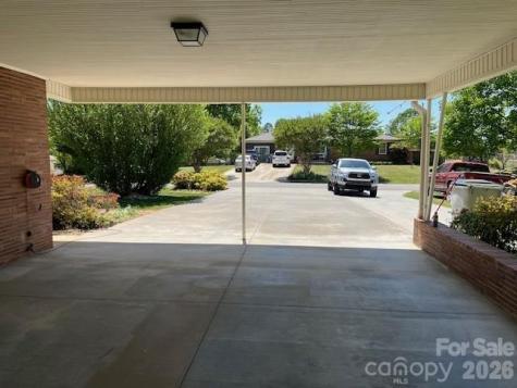 2303 Briarwood Street SW Lenoir NC 28645