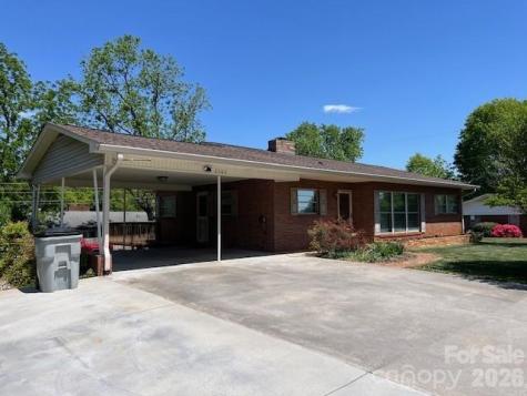 2303 Briarwood Street SW Lenoir NC 28645