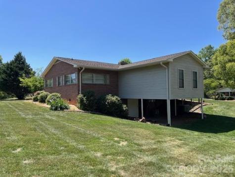 2303 Briarwood Street SW Lenoir NC 28645