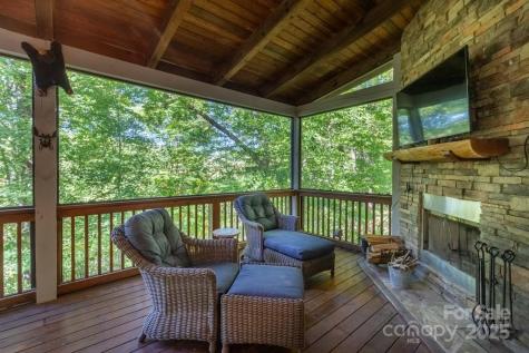 48 Allspice Court Tuckasegee NC 28783