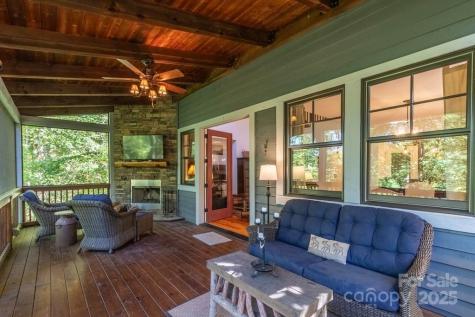 48 Allspice Court Tuckasegee NC 28783