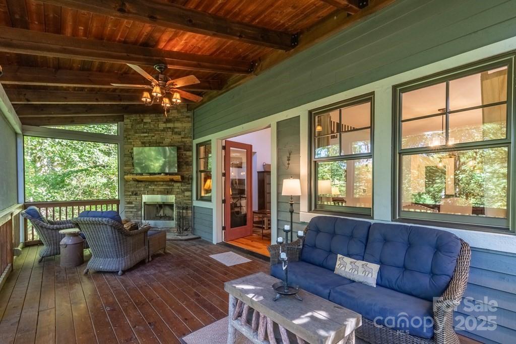 48 Allspice Court Tuckasegee NC 28783