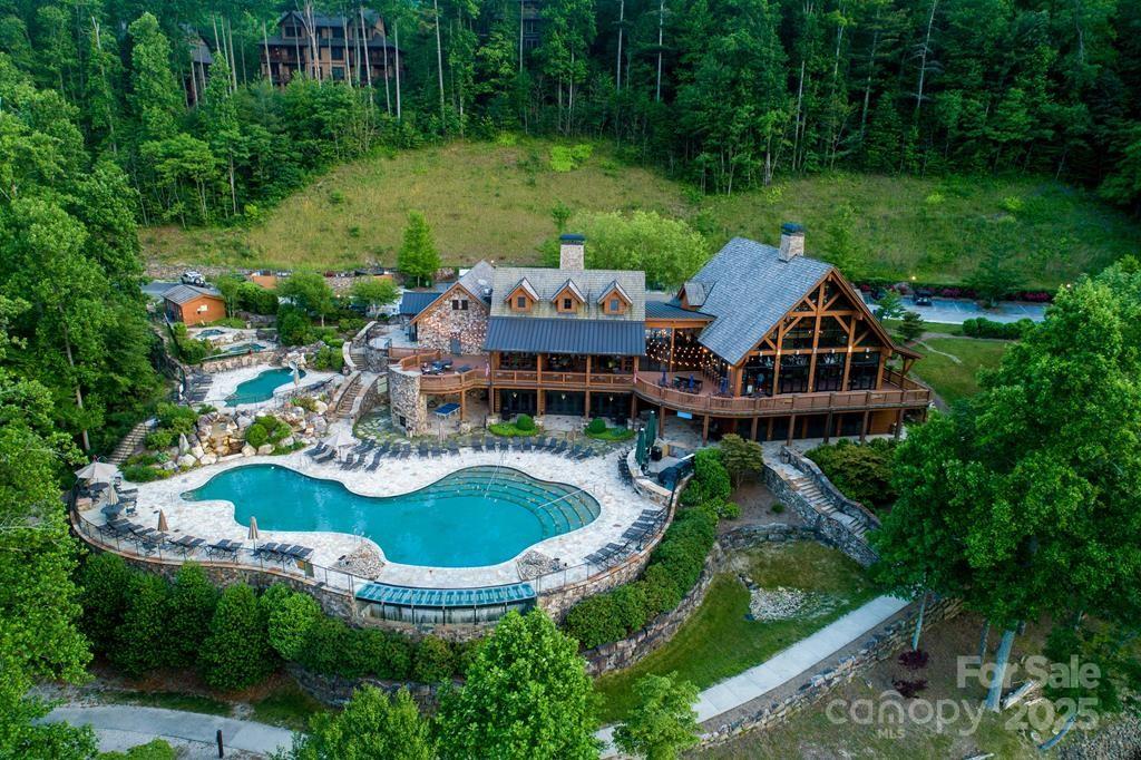 48 Allspice Court Tuckasegee NC 28783