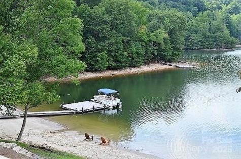48 Allspice Court Tuckasegee NC 28783
