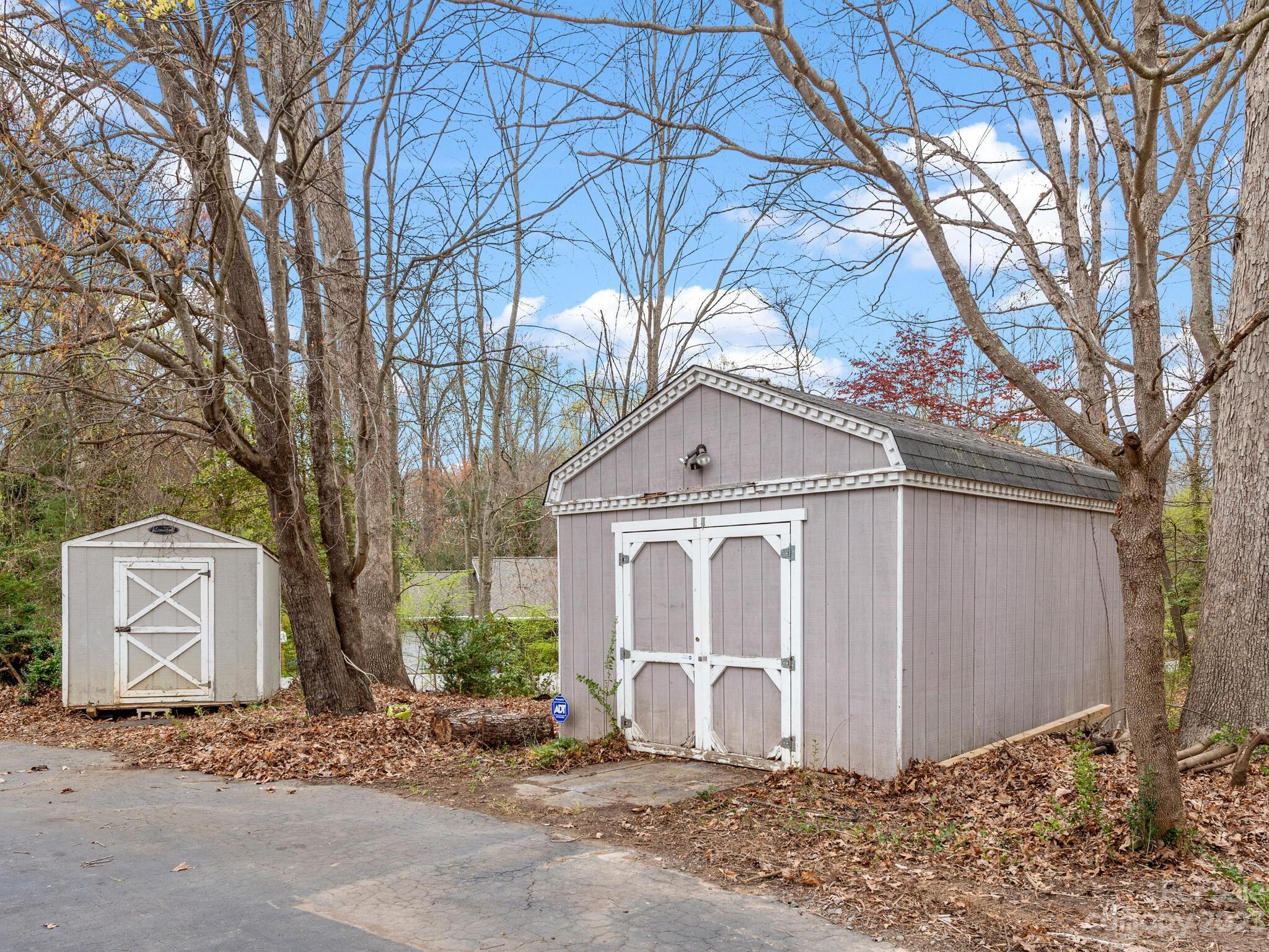 551 Asbury Road Candler NC 28715