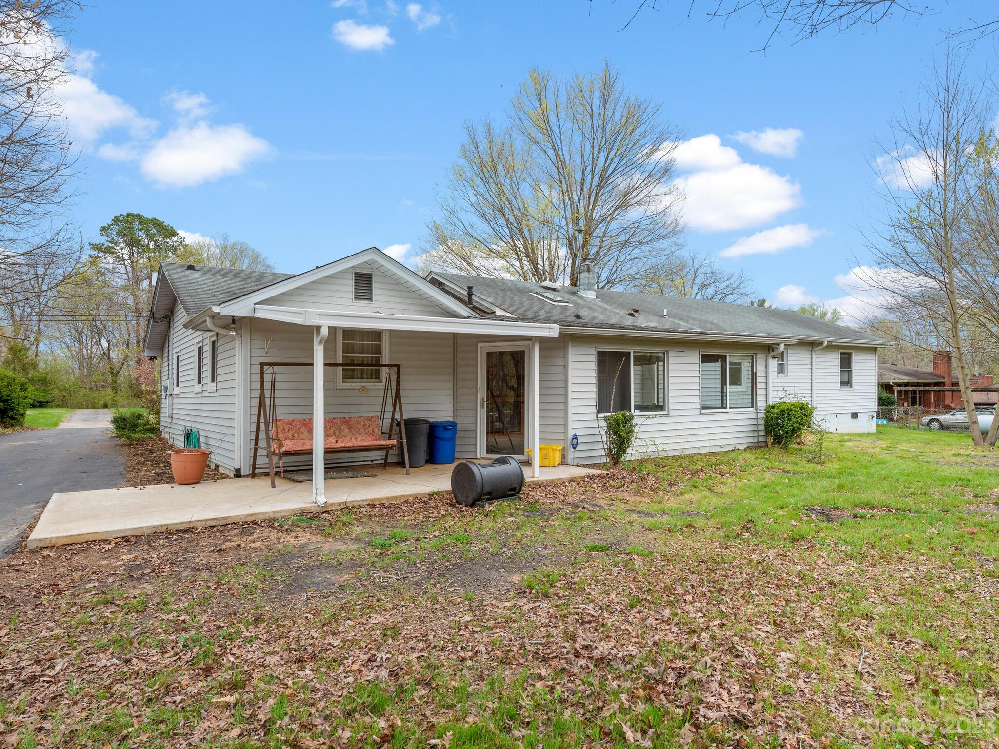 551 Asbury Road Candler NC 28715