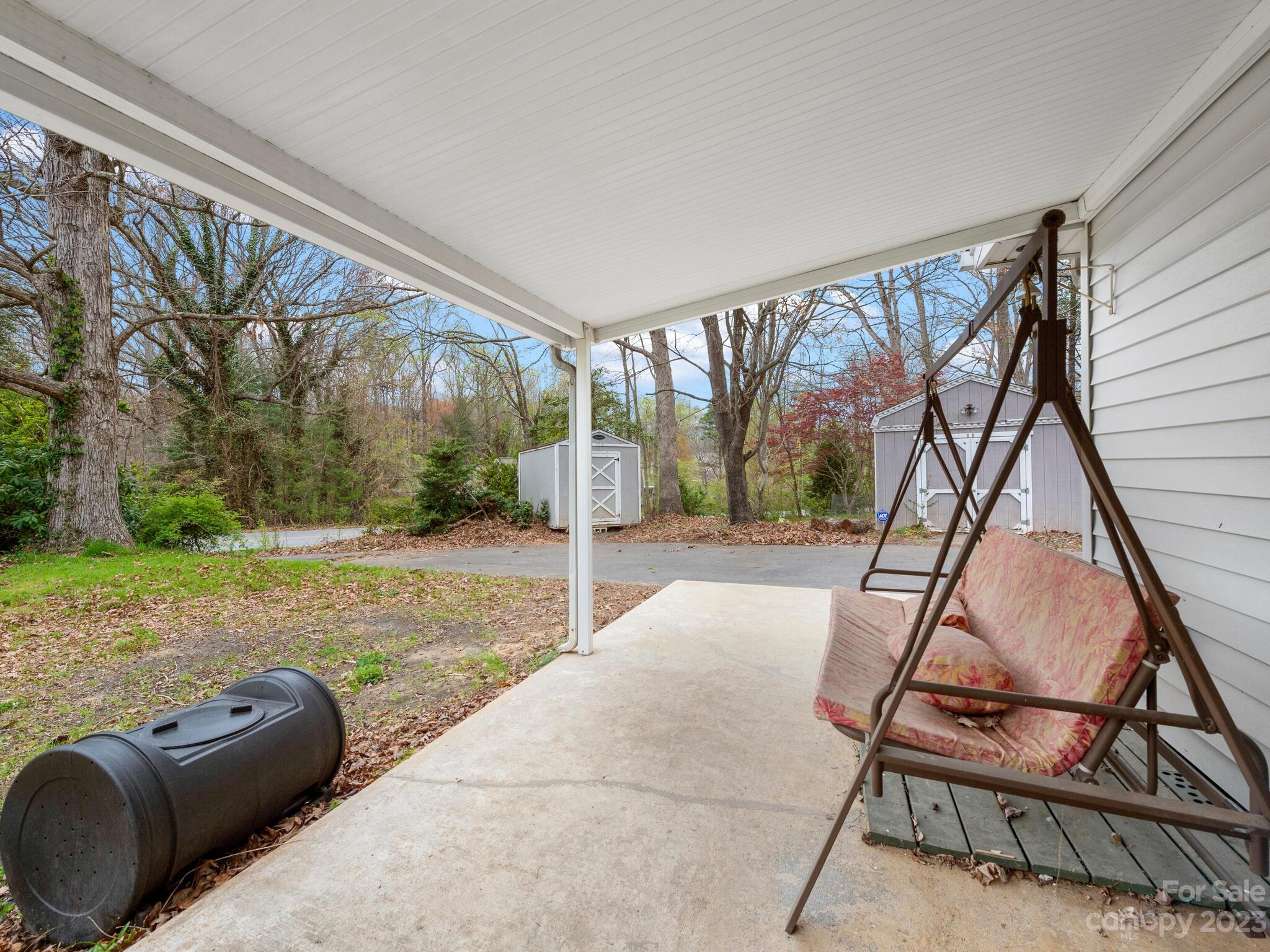 551 Asbury Road Candler NC 28715