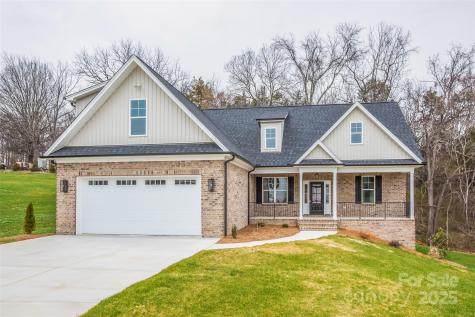 149 Beauchamp Oaks Court Advance NC 27006