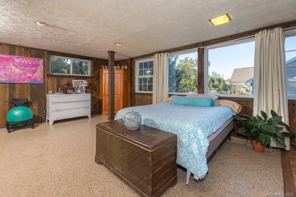 41 Rash Road Asheville NC 28806