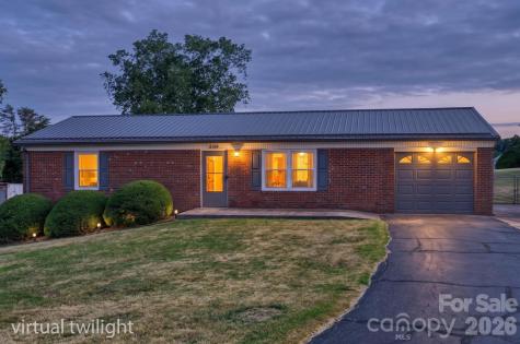 2104 Lamesa Court Lenoir NC 28645