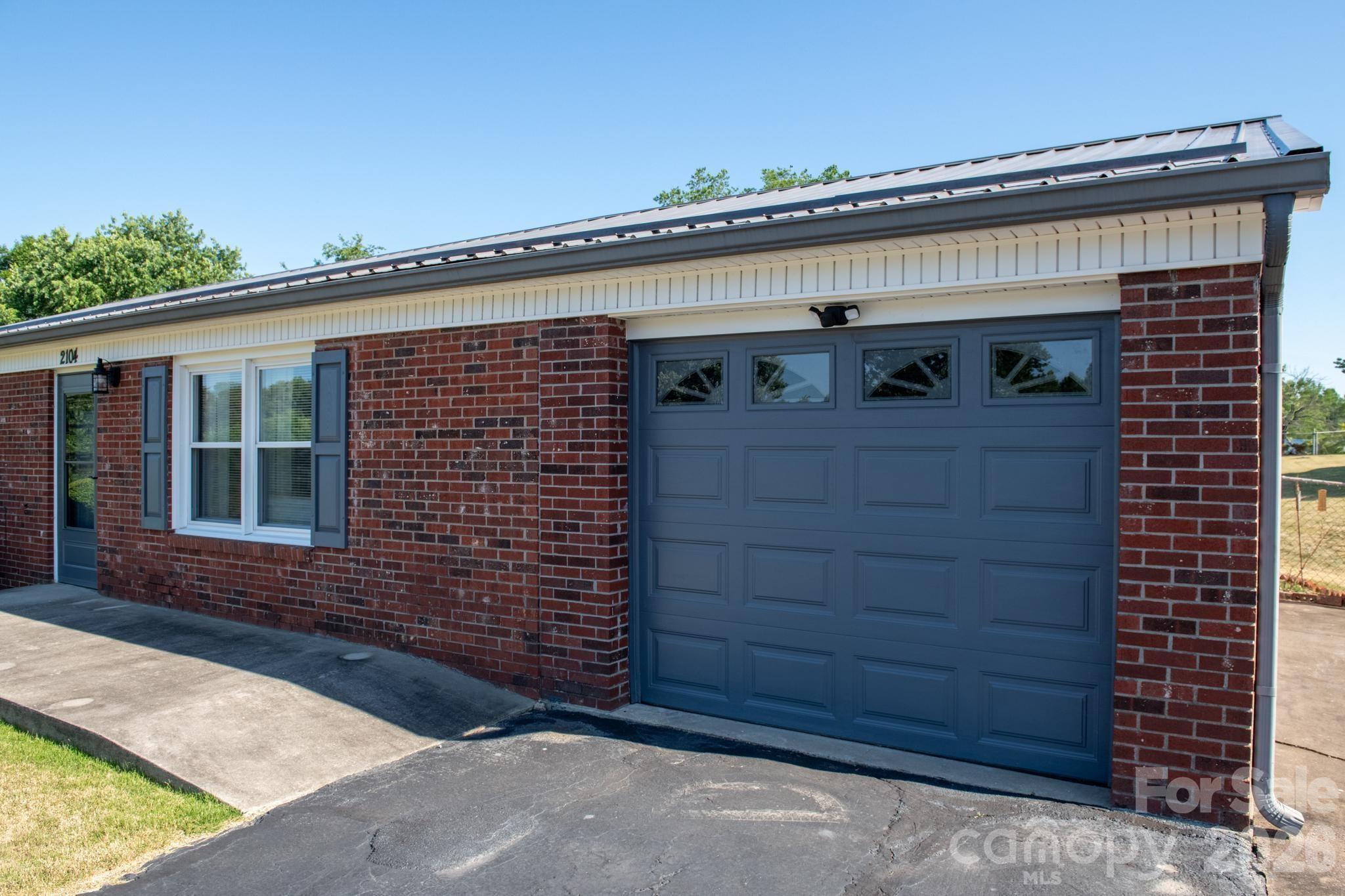 2104 Lamesa Court Lenoir NC 28645