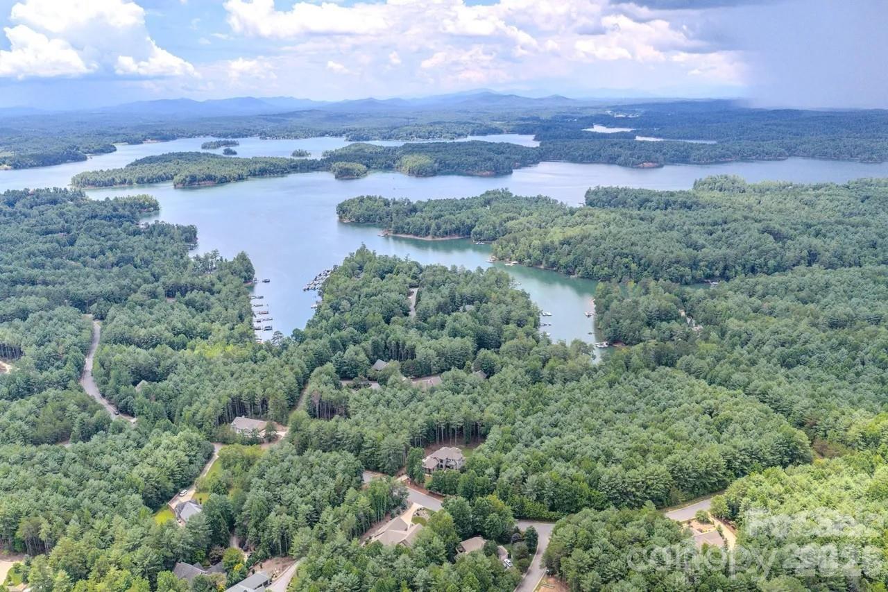 1416 Southpointe Drive Morganton NC 28655