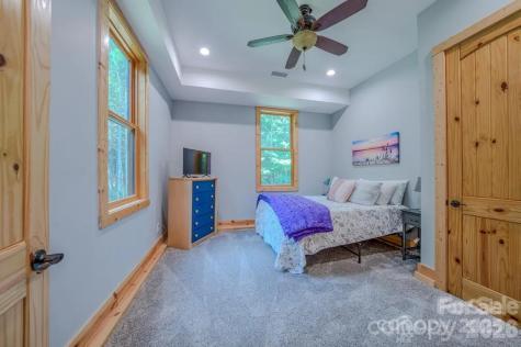 1416 Southpointe Drive Morganton NC 28655