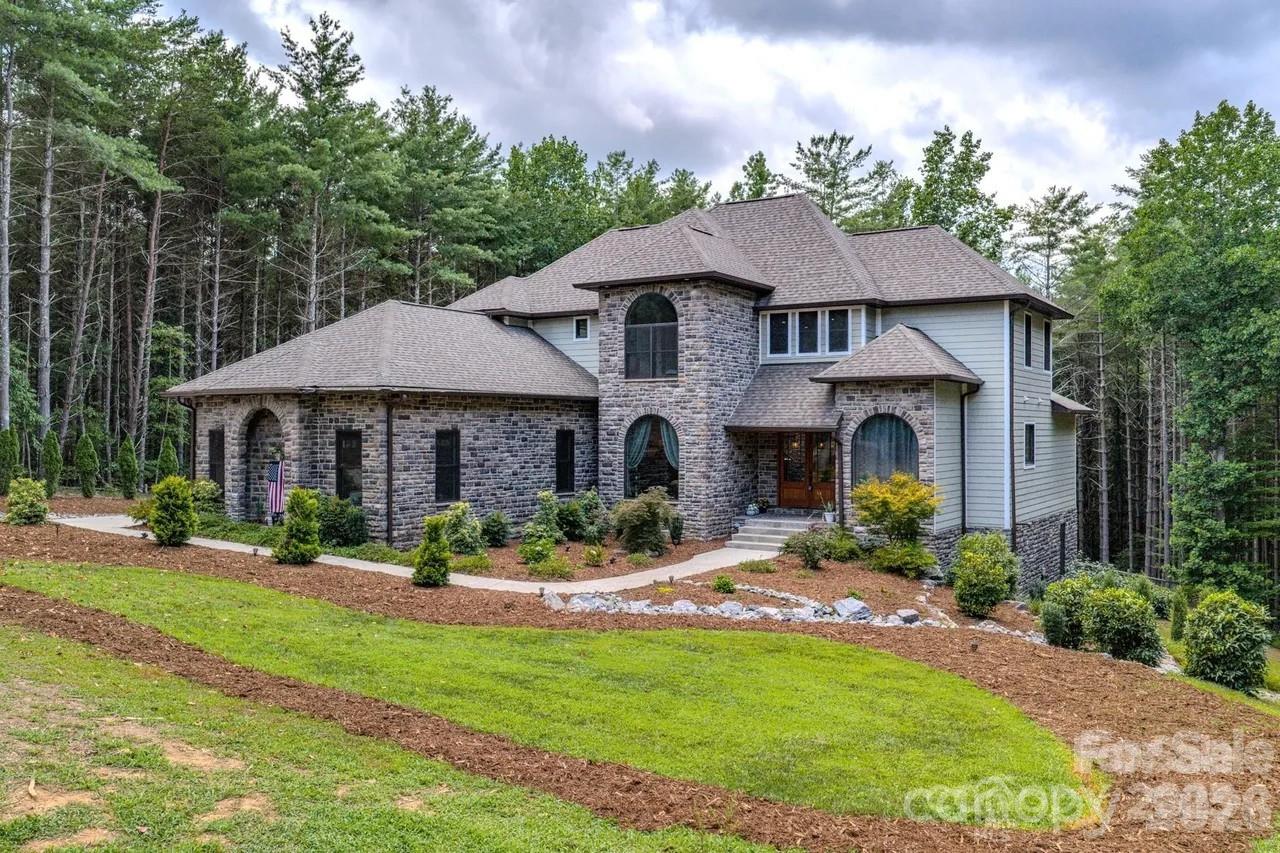 1416 Southpointe Drive Morganton NC 28655