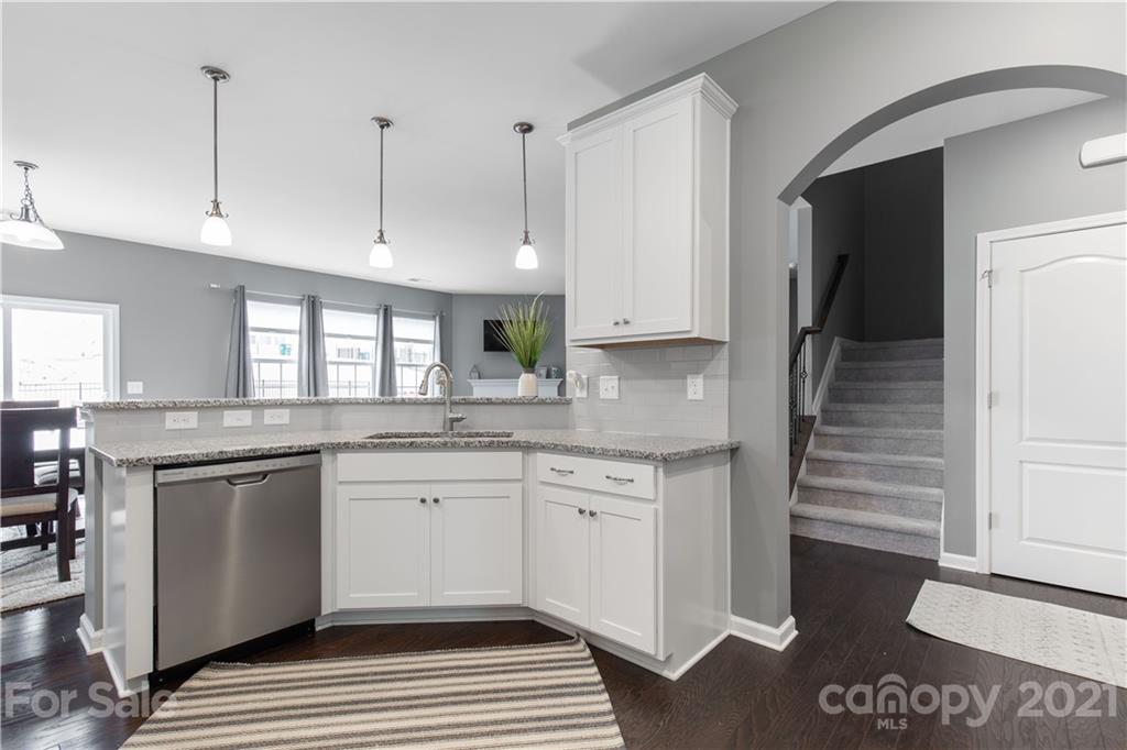 16331 Wavenly House Drive Charlotte NC 28273