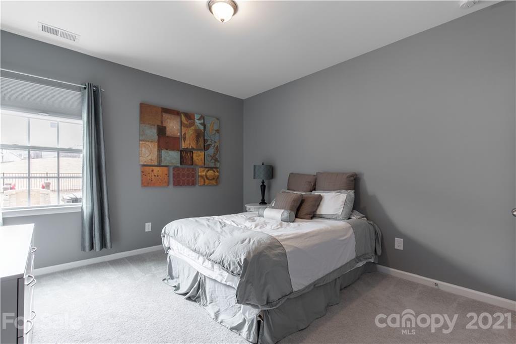 16331 Wavenly House Drive Charlotte NC 28273