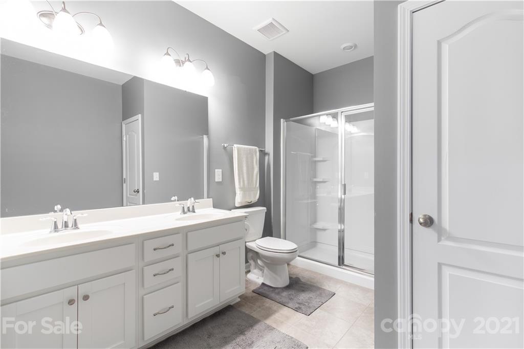 16331 Wavenly House Drive Charlotte NC 28273