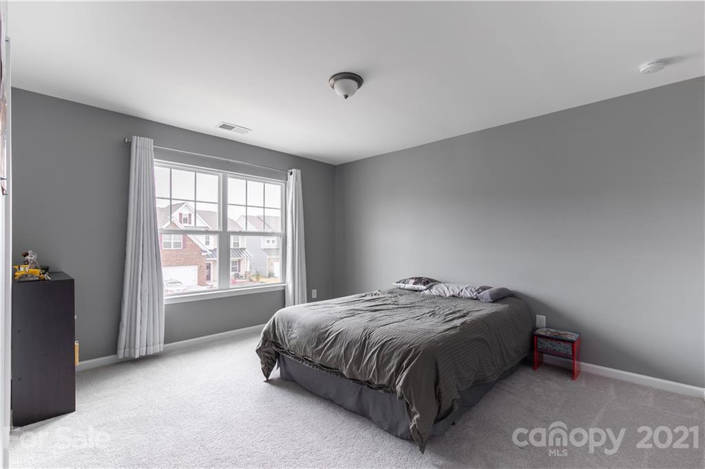 16331 Wavenly House Drive Charlotte NC 28273