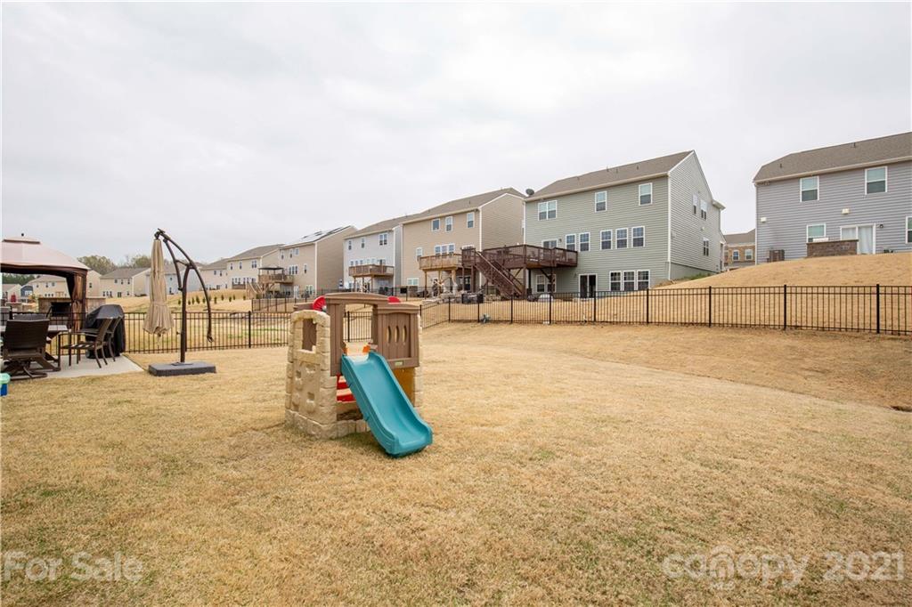 16331 Wavenly House Drive Charlotte NC 28273