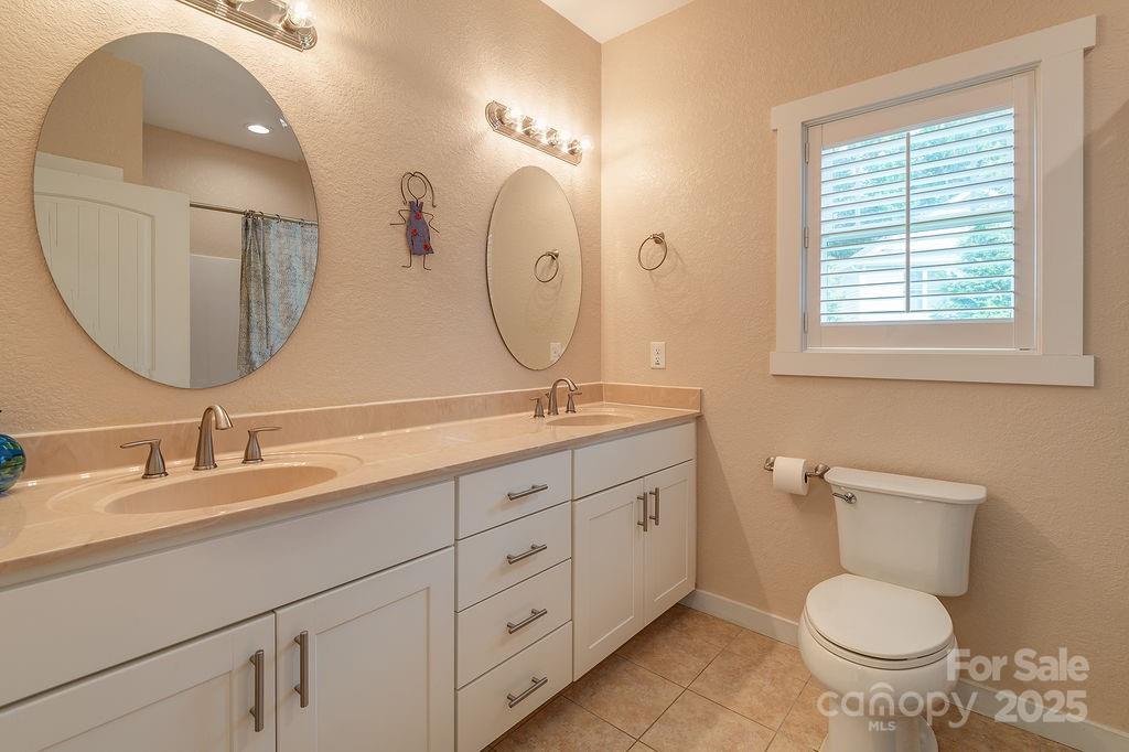 104 Bobby Ridge Drive Leicester NC 28748