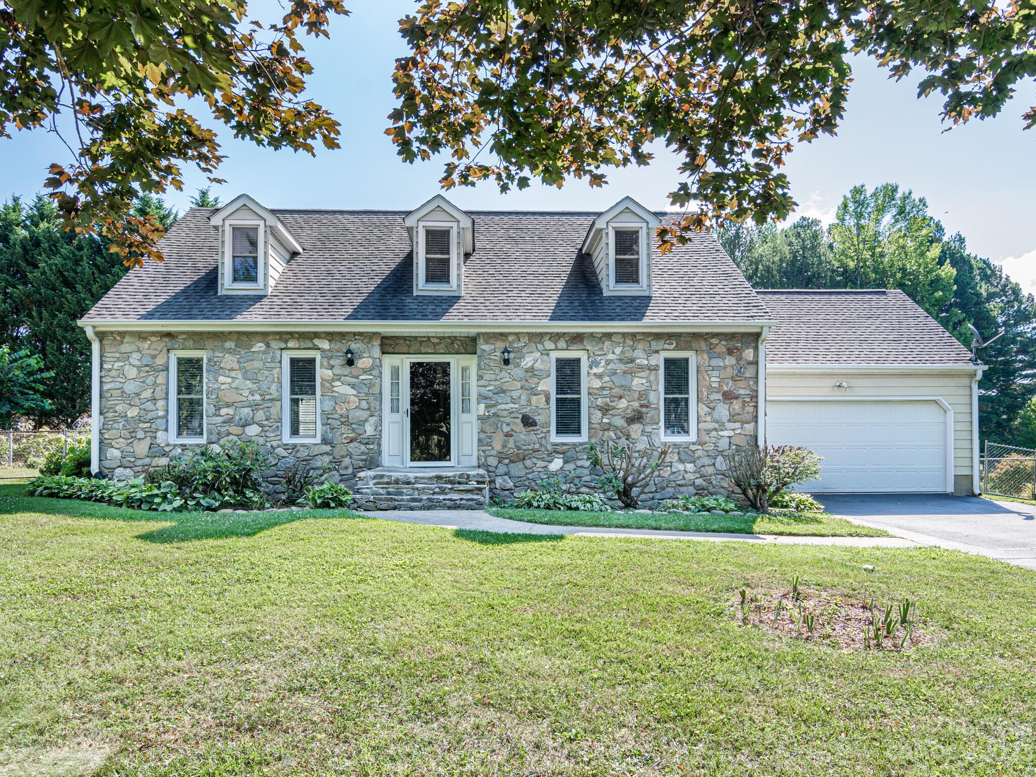 19 Fox Hollow Court Arden NC 28704