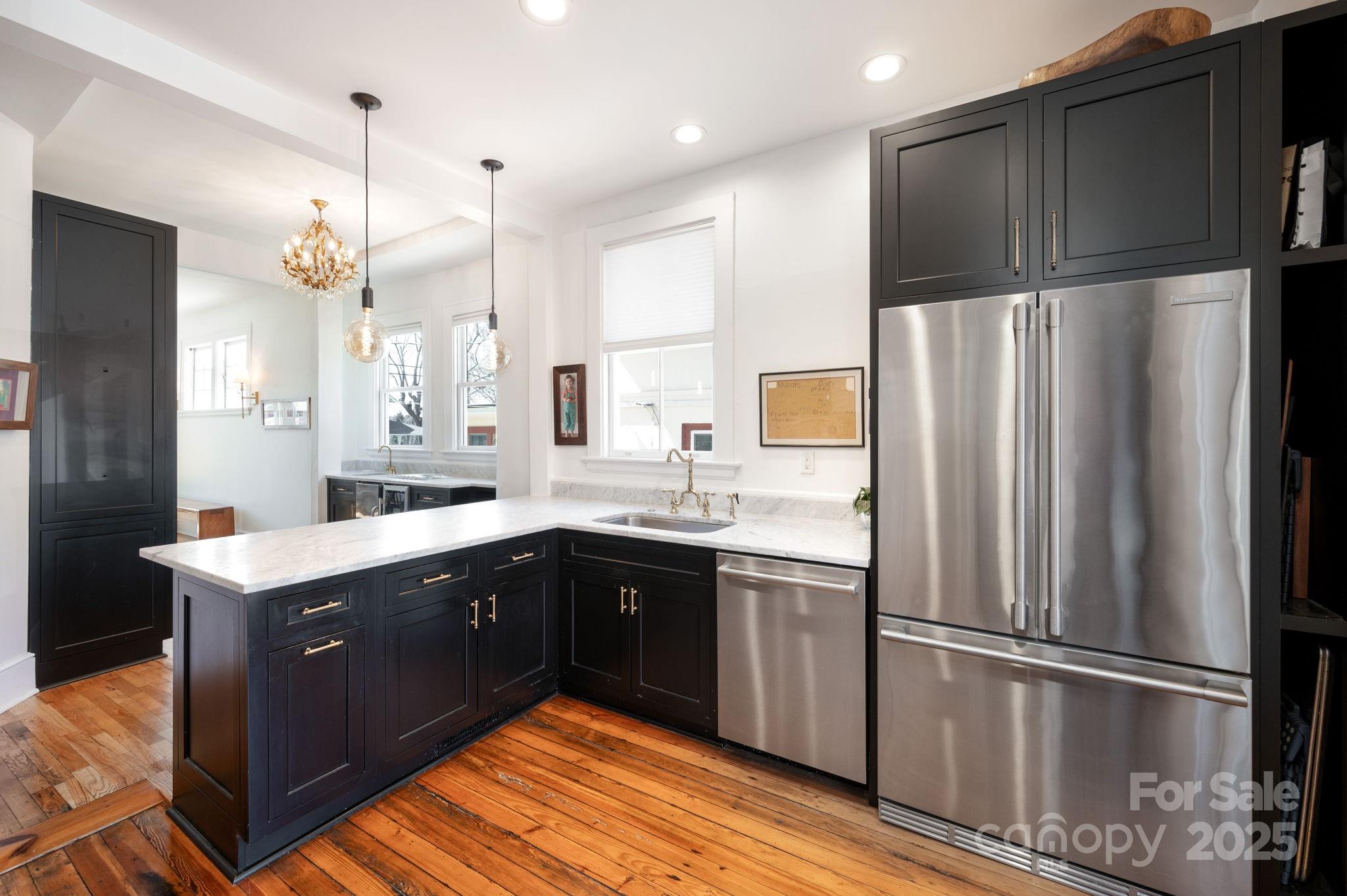 22 Broad Street Asheville NC 28801