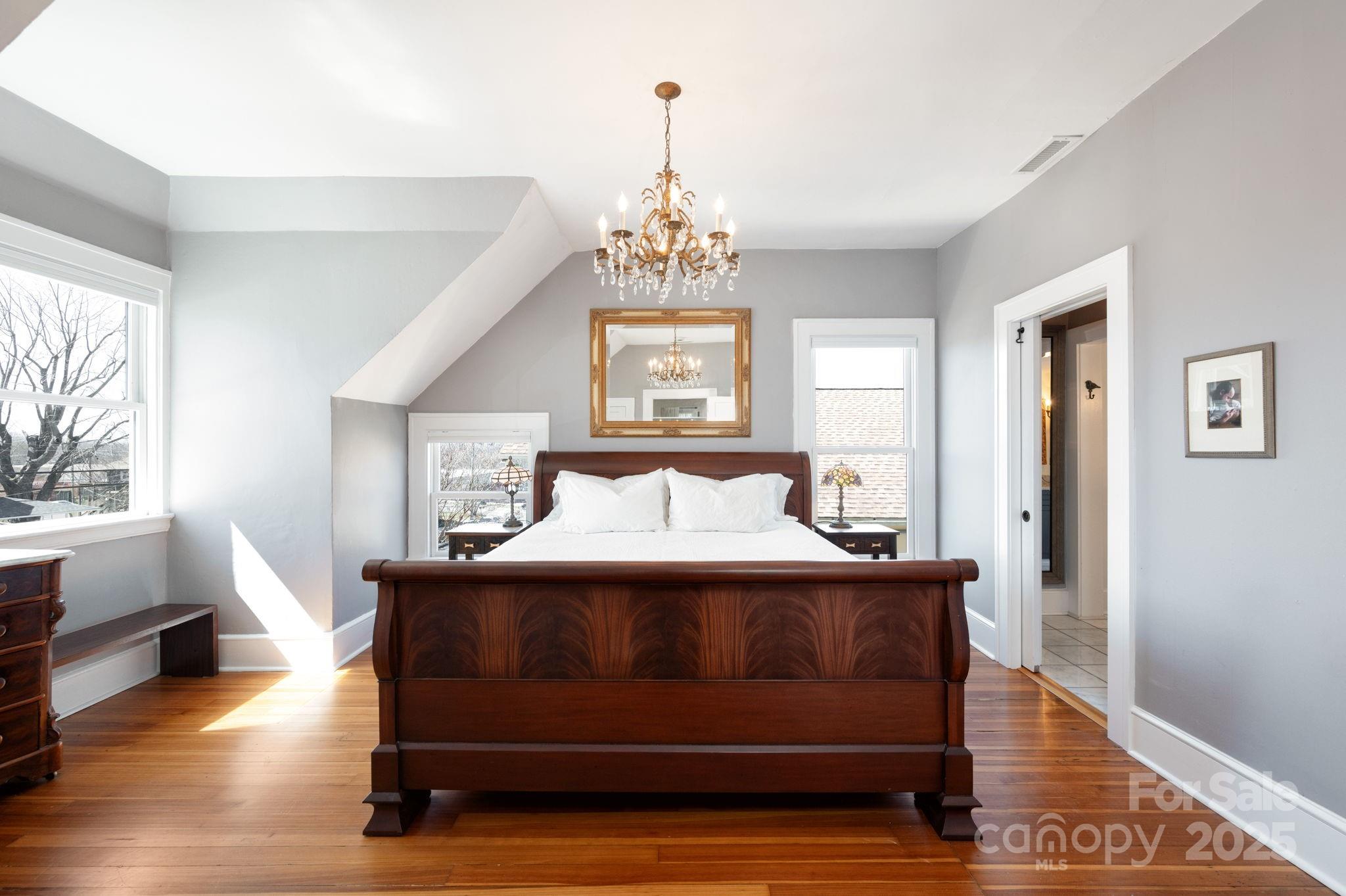 22 Broad Street Asheville NC 28801