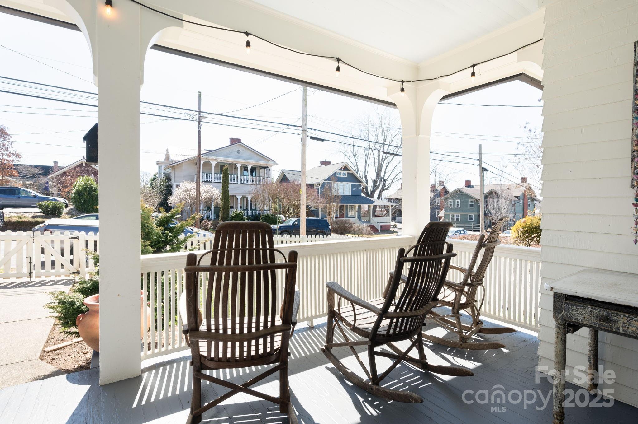 22 Broad Street Asheville NC 28801