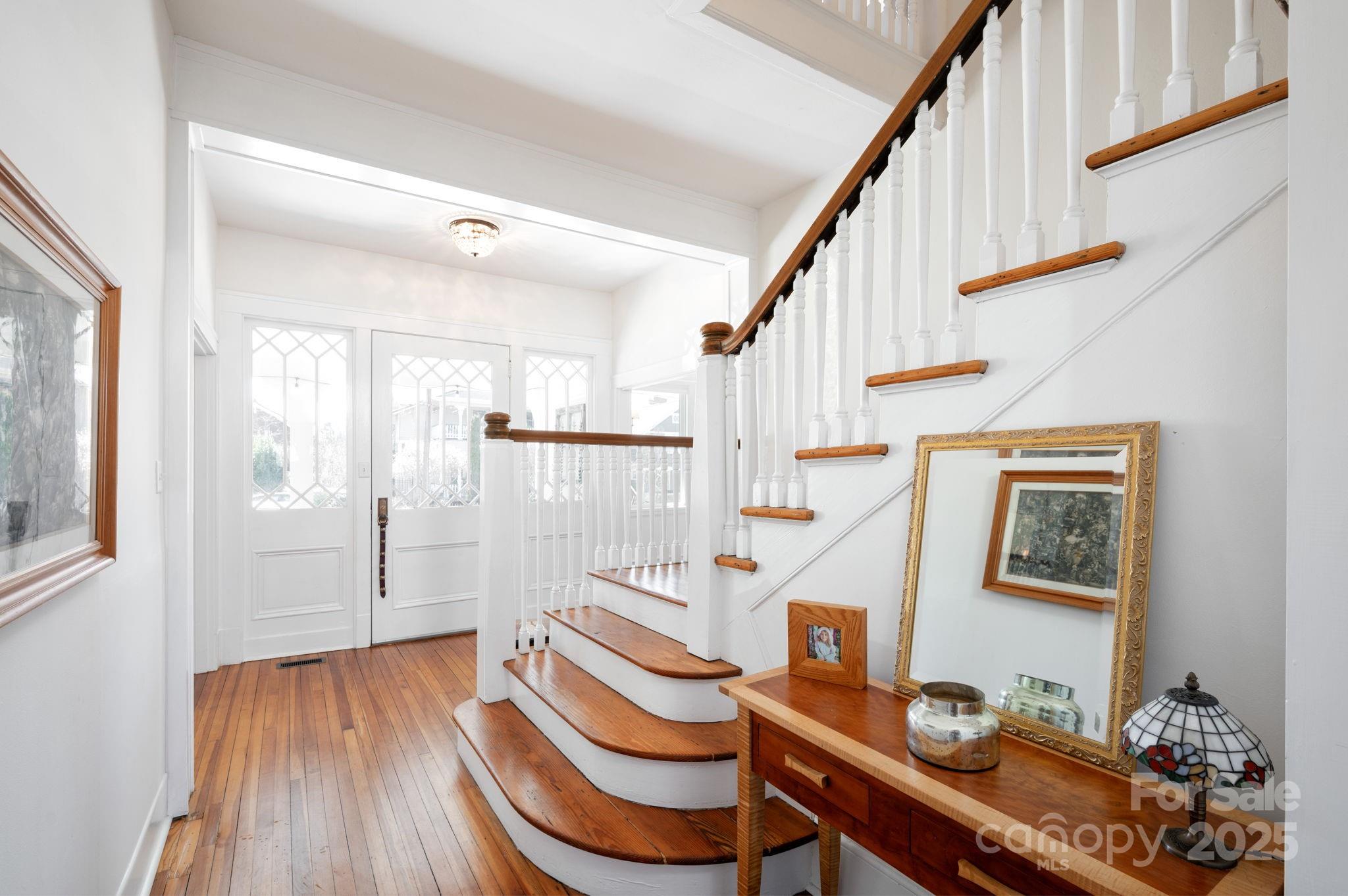 22 Broad Street Asheville NC 28801