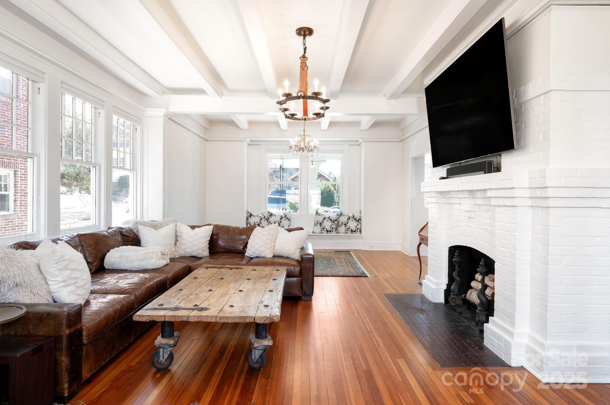 22 Broad Street Asheville NC 28801