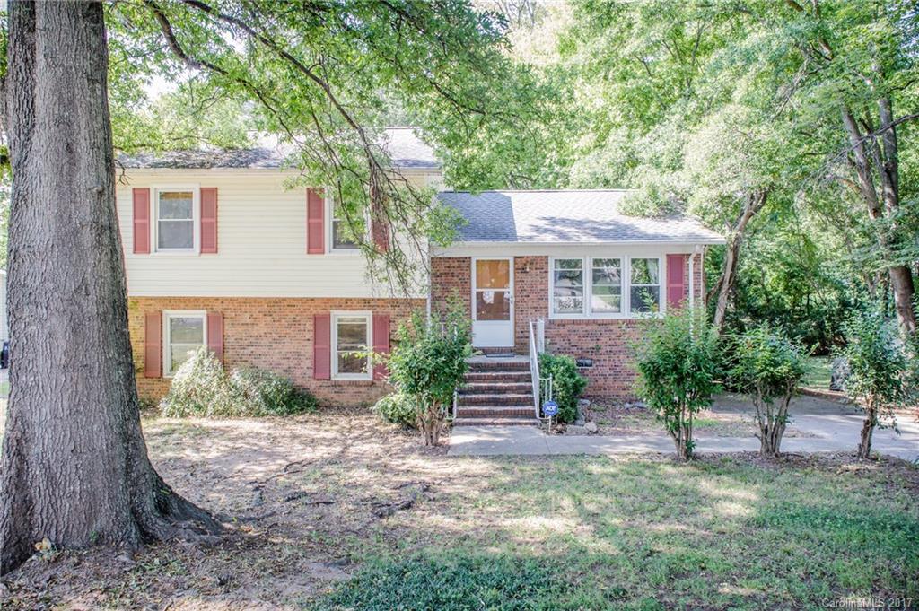 1922 Ranchwood Drive Charlotte NC 28217
