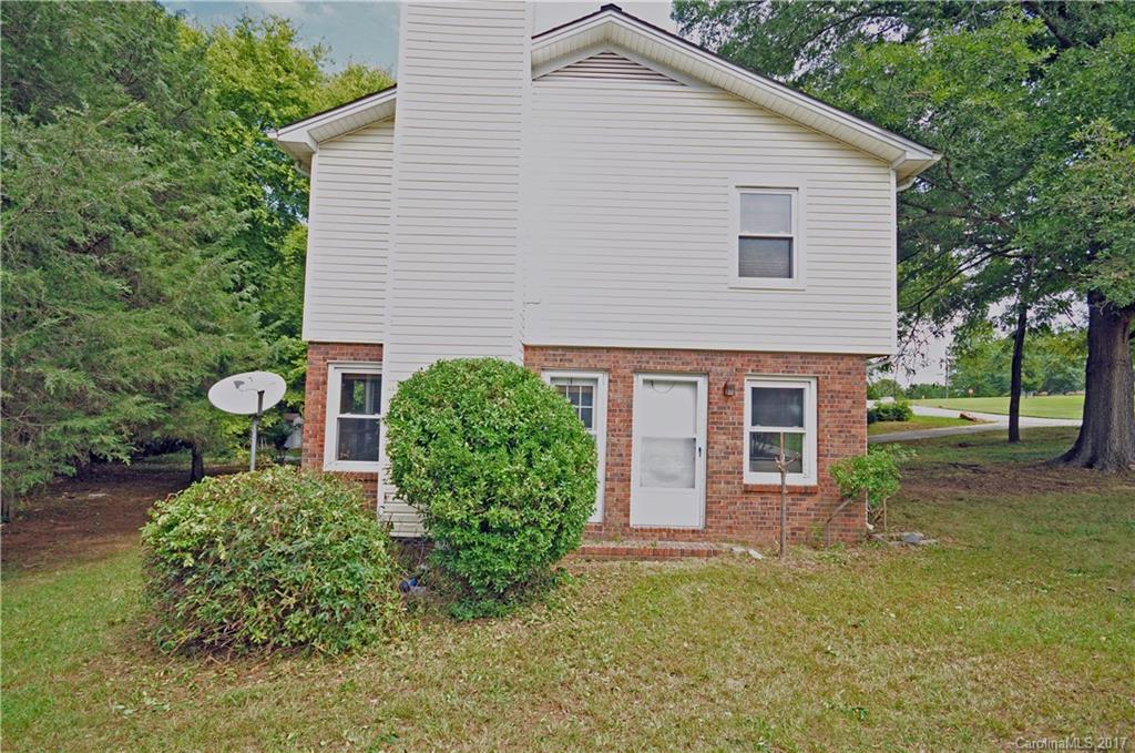 1922 Ranchwood Drive Charlotte NC 28217