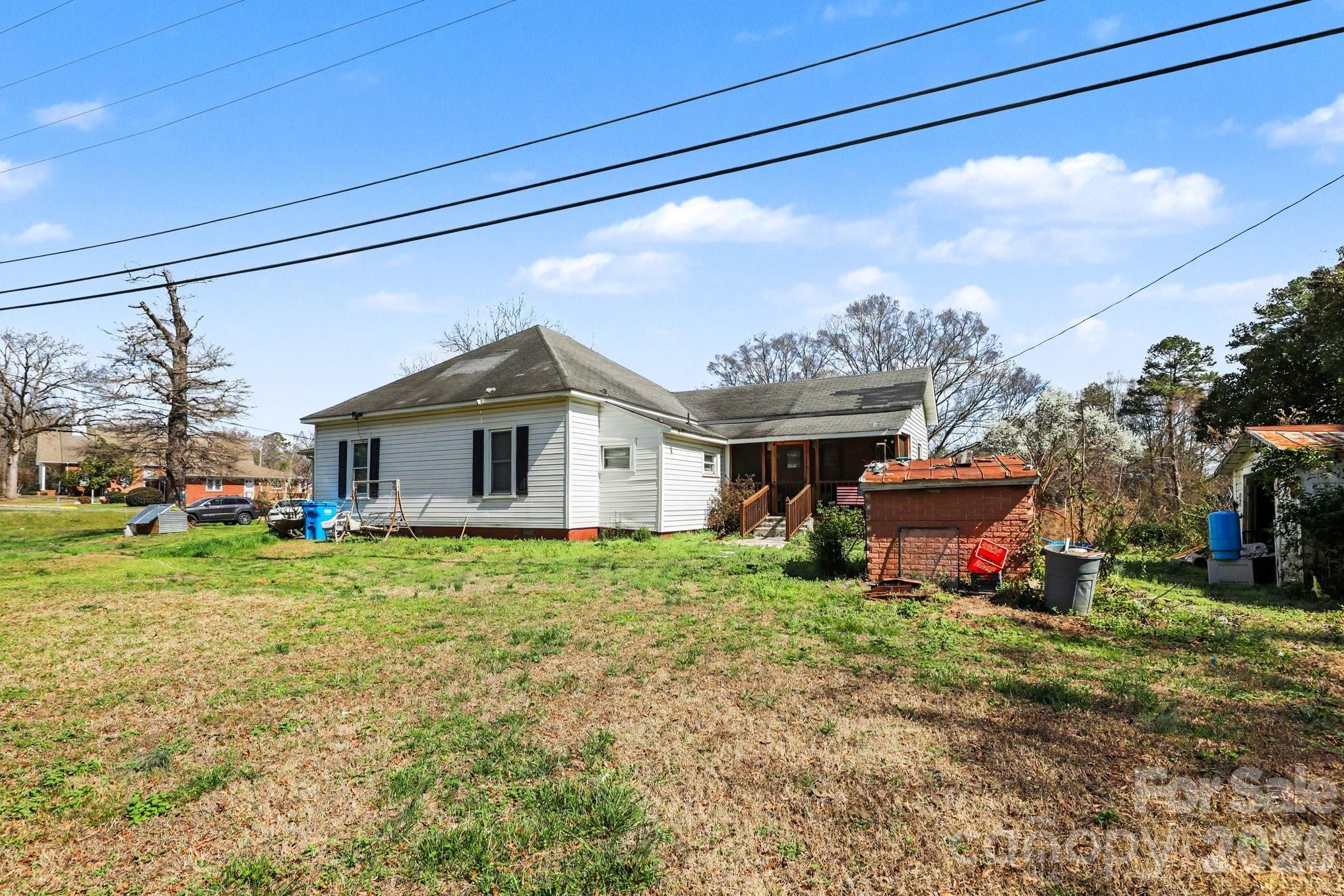 13721 Highway 601 Midland NC 28107