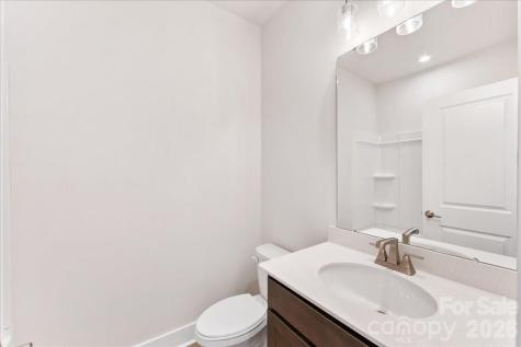 6016 Pivot Court Charlotte NC 28205