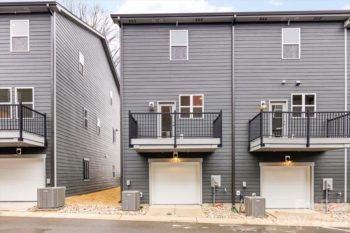 6016 Pivot Court Charlotte NC 28205