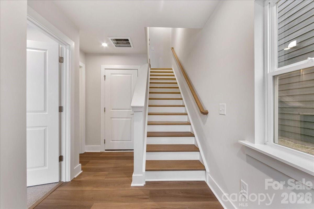 6016 Pivot Court Charlotte NC 28205