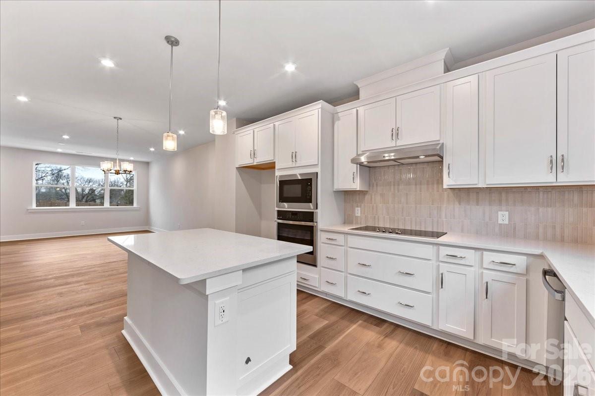 6016 Pivot Court Charlotte NC 28205