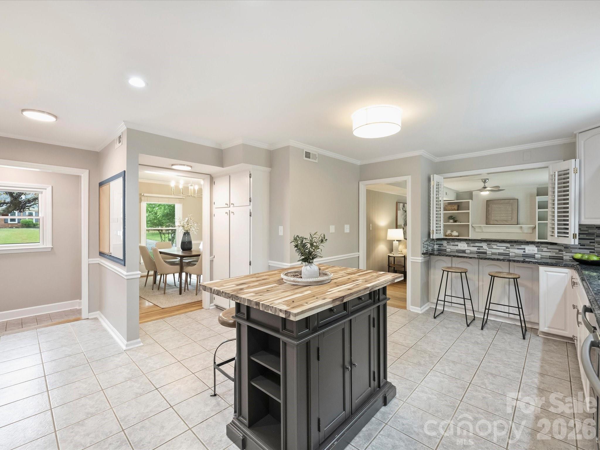 1909 Lawton Bluff Road Charlotte NC 28226