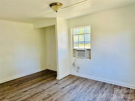 4191 Deerfield Drive Maiden NC 28650