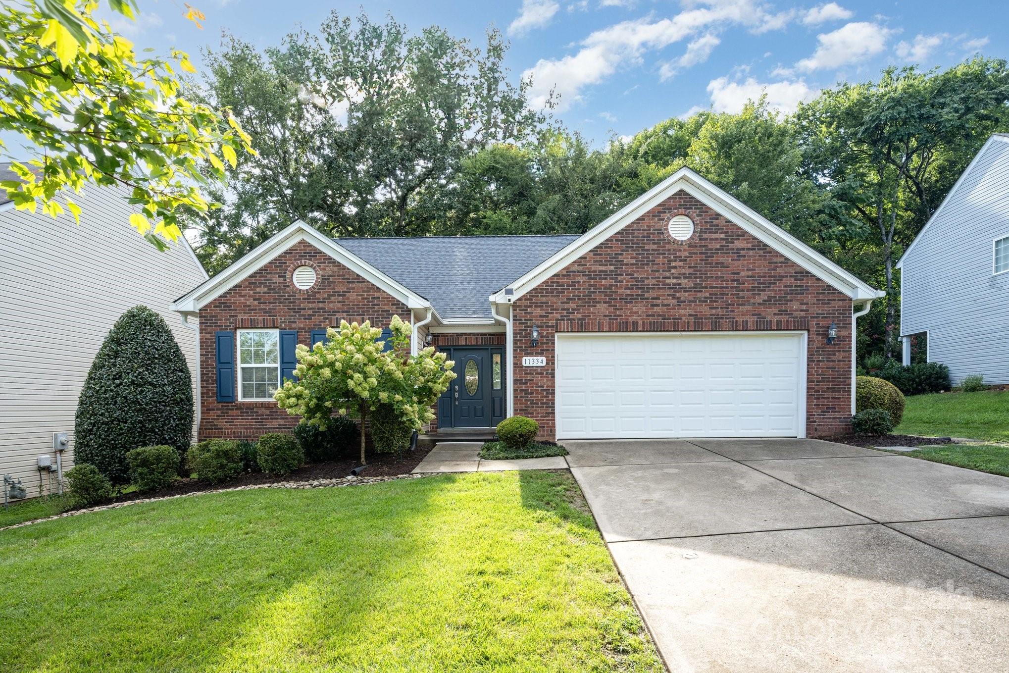 11334 Breezehill Lane Charlotte NC 28262