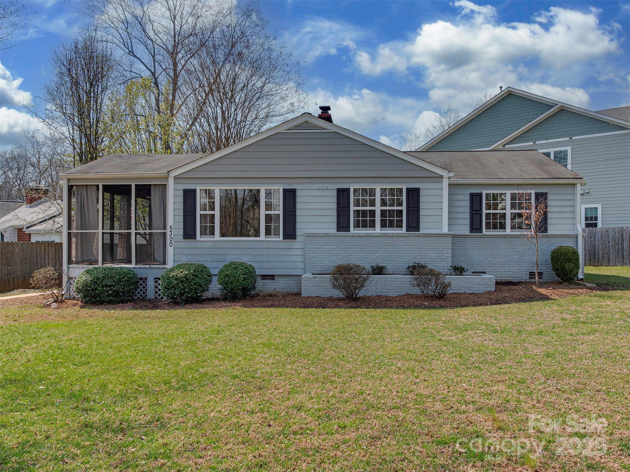 5300 Buckingham Drive Charlotte NC 28209