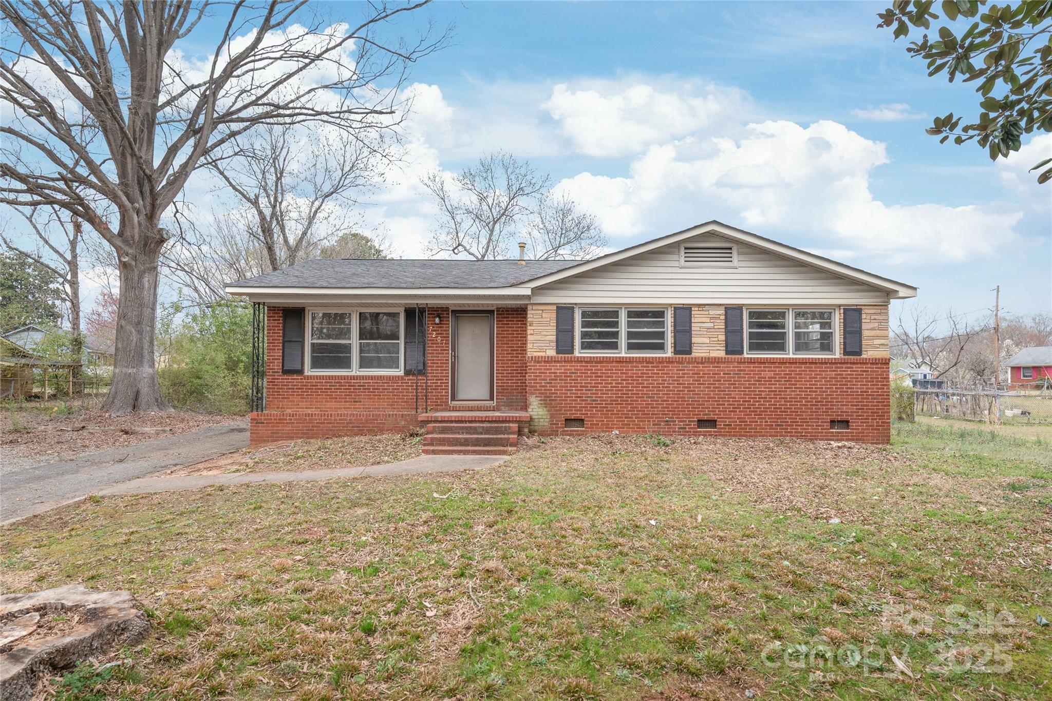 7207 Idlewild Road Charlotte NC 28212