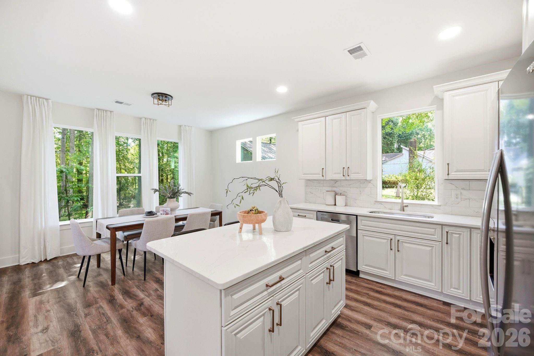 1731 Deer Street Charlotte NC 28214