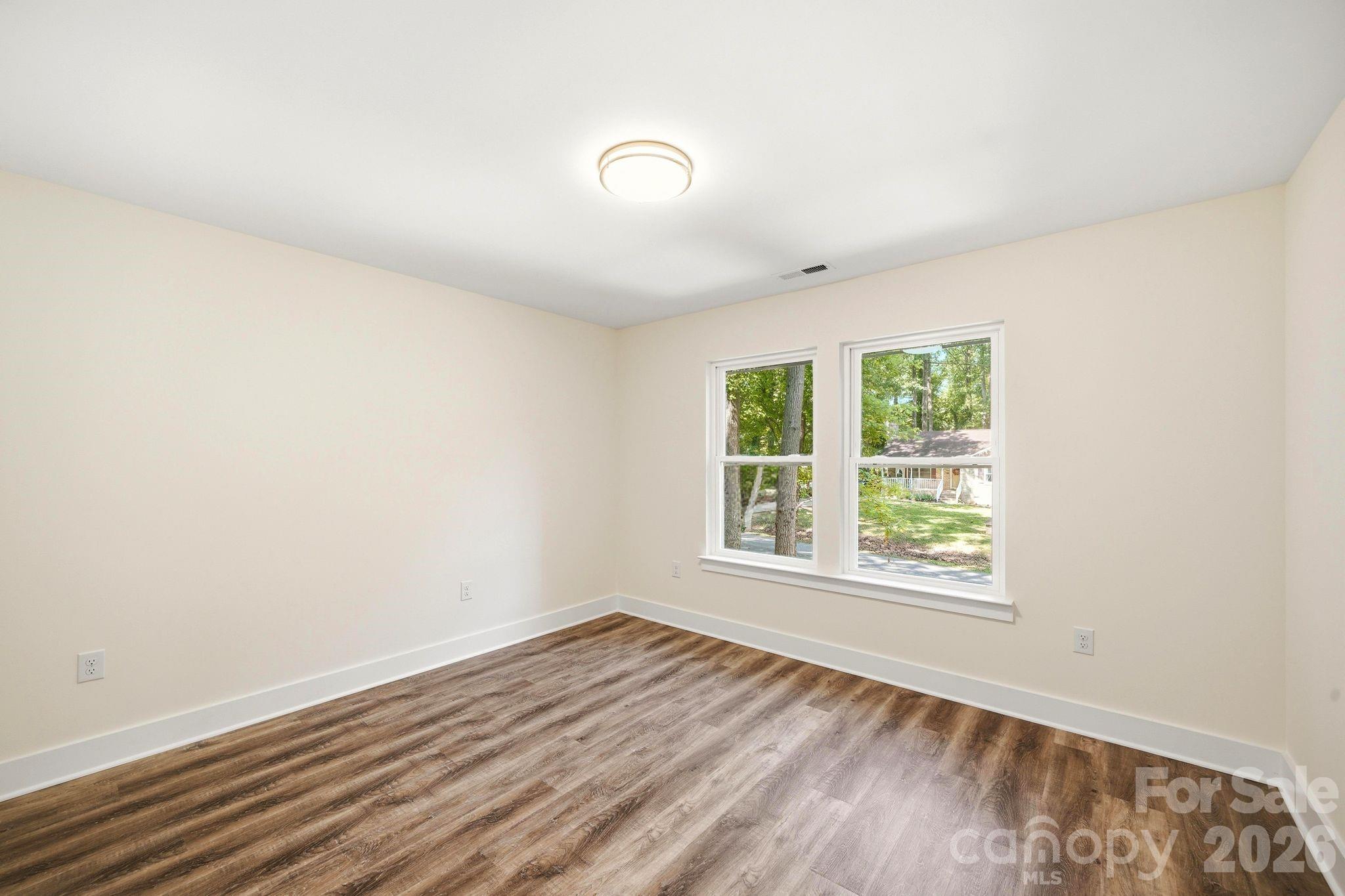 1731 Deer Street Charlotte NC 28214