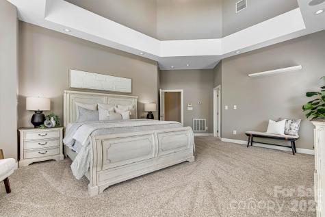 4202 54th Avenue NE Hickory NC 28601