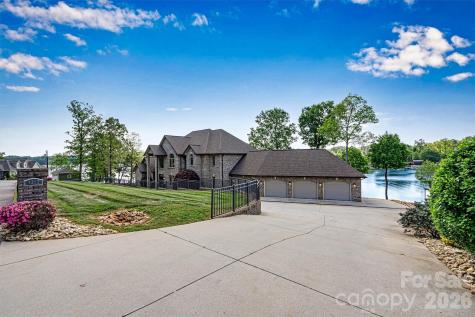 4202 54th Avenue NE Hickory NC 28601