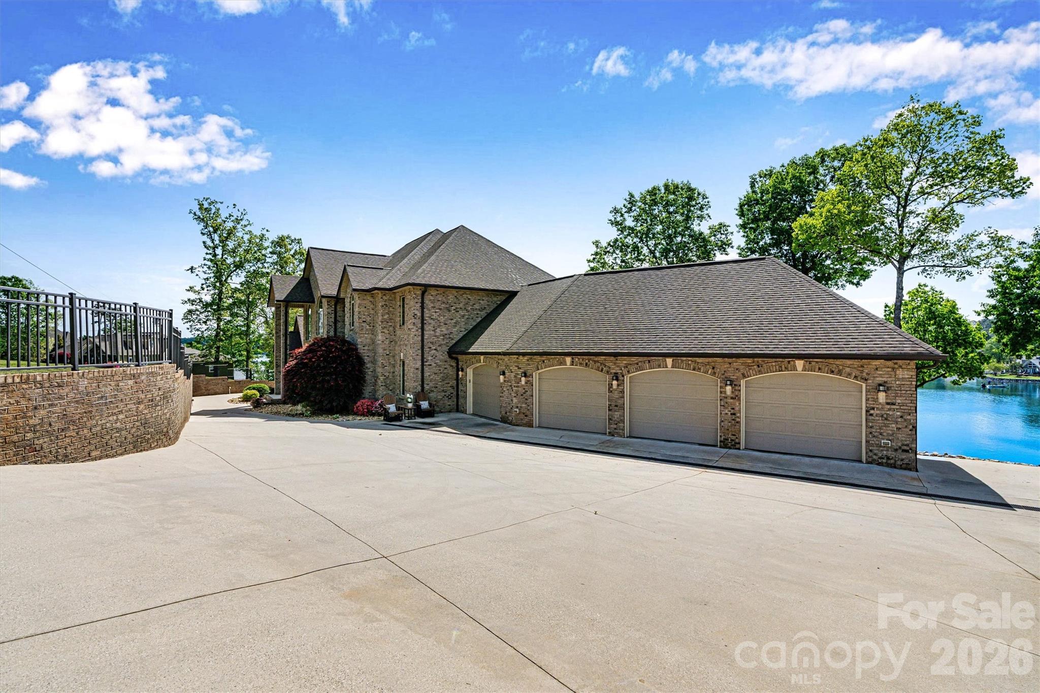 4202 54th Avenue NE Hickory NC 28601