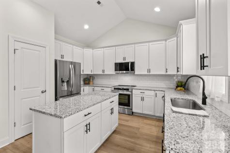 215 Village Lane Salisbury NC 28146