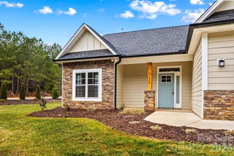 215 Village Lane Salisbury NC 28146