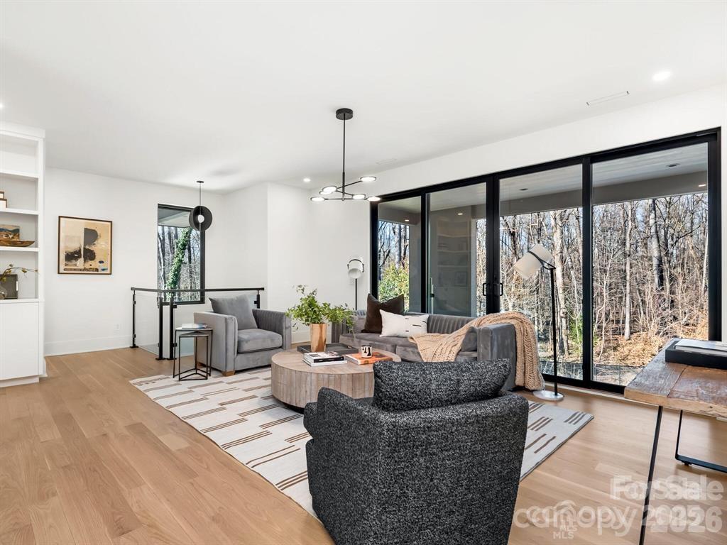 814 Bertonley Avenue Charlotte NC 28211